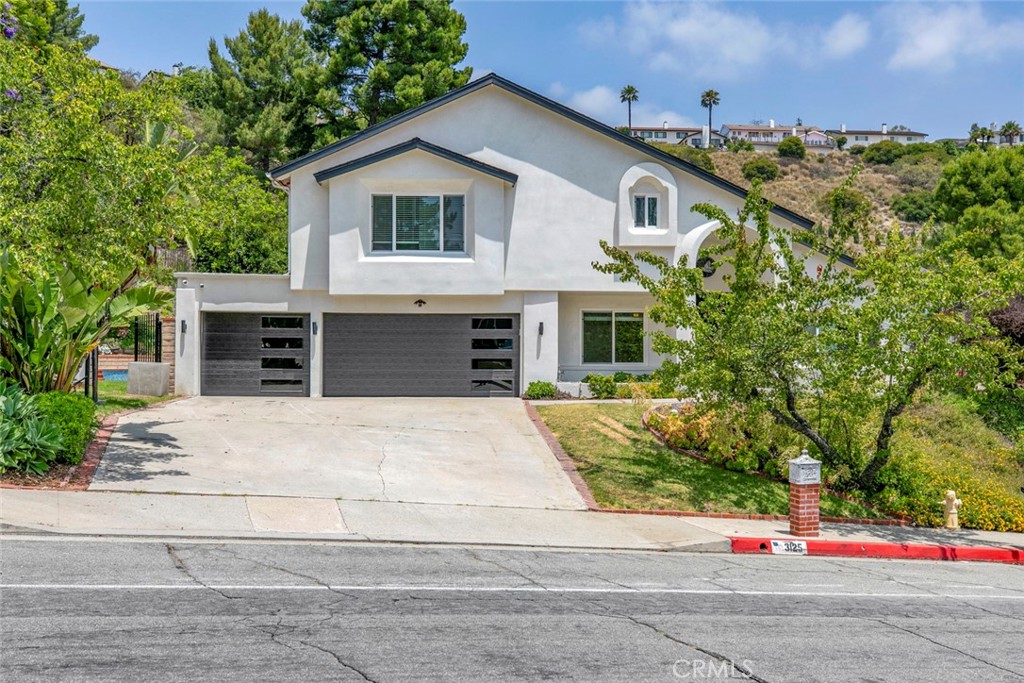 A property available for sale at 3125 Emerald Isle Drive, Glendale, CA 91206.