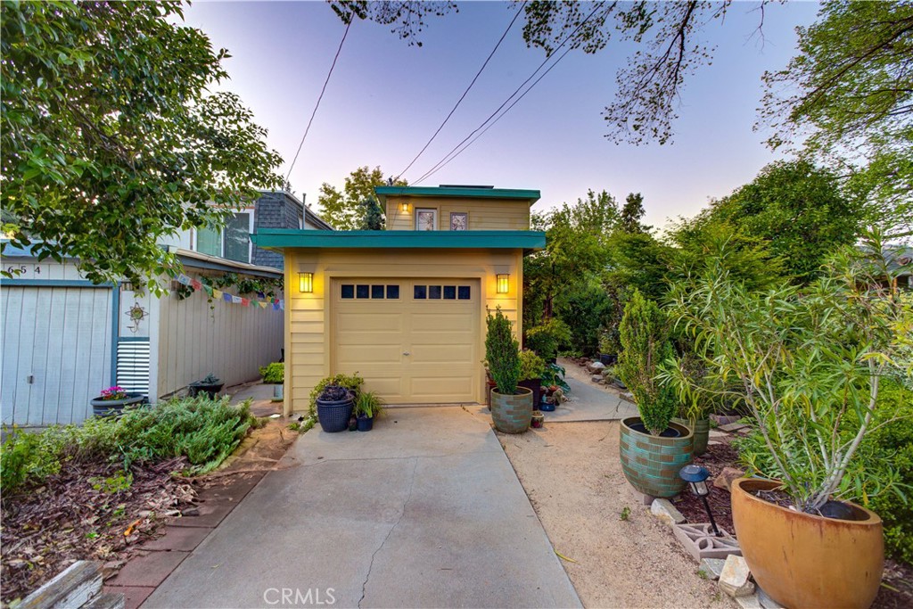 A property available for sale at 22650 I Street, Santa Margarita, CA 93453.