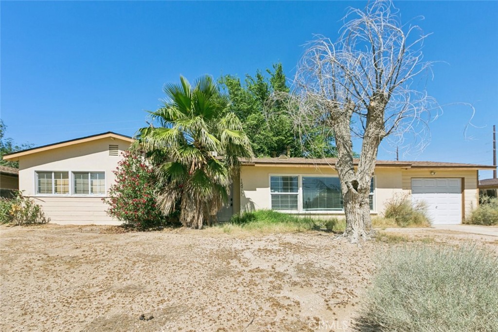 A property available for sale at 15917 Lee Street, Mojave, CA 93501.