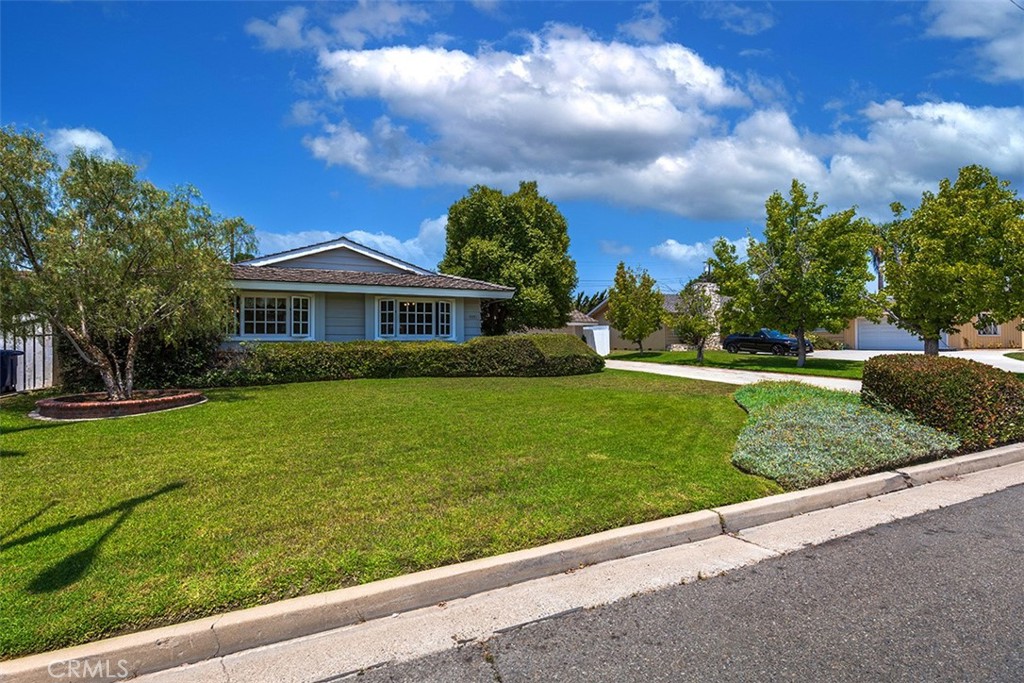 A property available for sale at 5591 Kenwood Avenue, Buena Park, CA 90621.