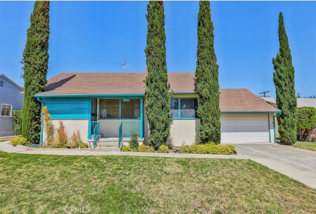 A property available for rent at 3817 S Burnside Avenue, Baldwin Hills, CA 90008.