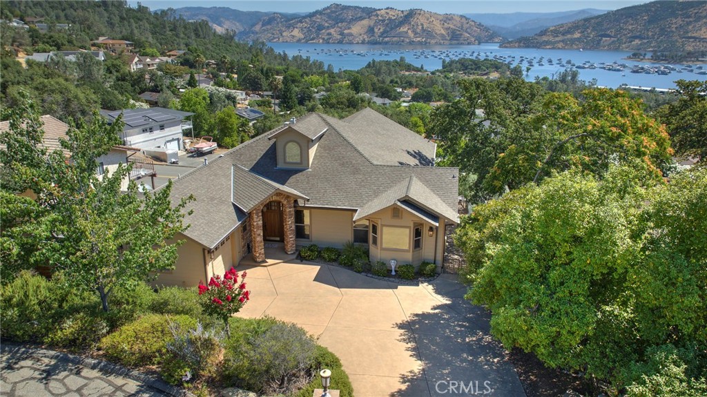 A property available for sale at 6245 Jack Hill Drive, Oroville, CA 95966.