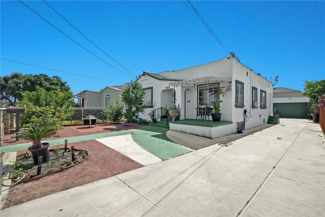 A property available for sale at 6059 Riverside Avenue, Huntington Park, CA 90255.