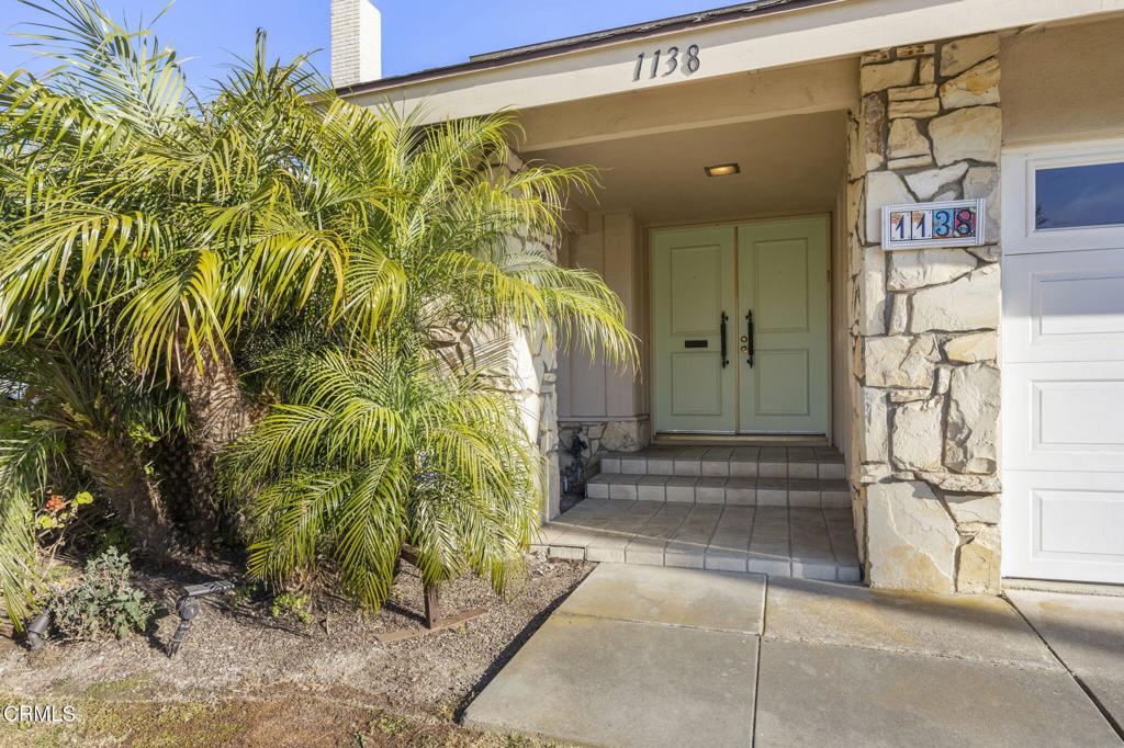 A property available for sale at 1138 Bonita Court, Ventura, CA 93001.