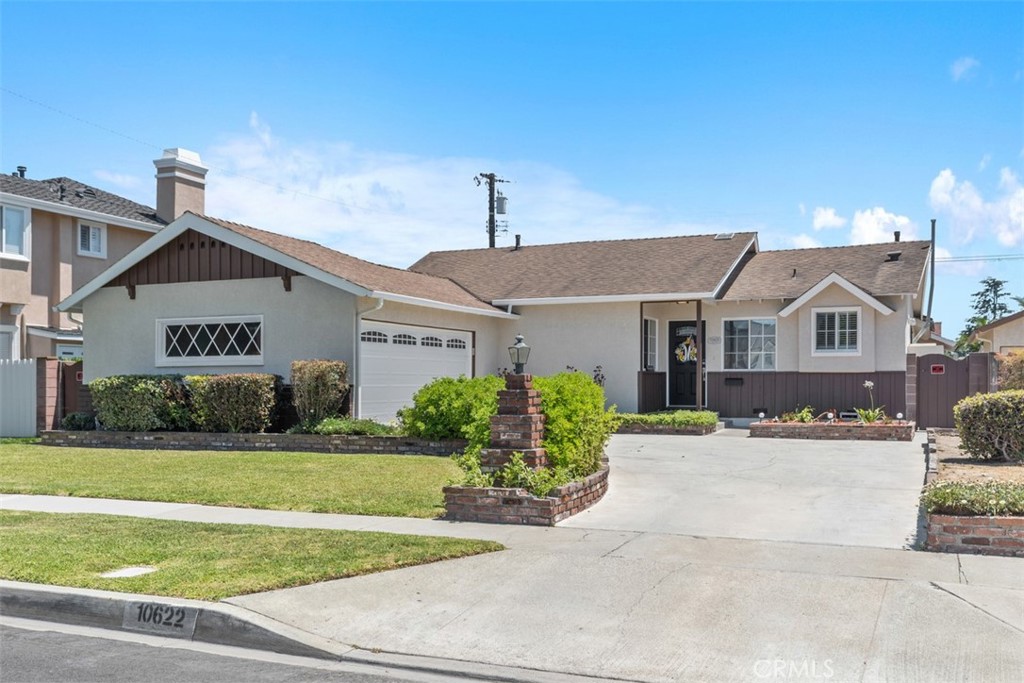 A property available for sale at 10622 Ashworth Street, Bellflower, CA 90706.