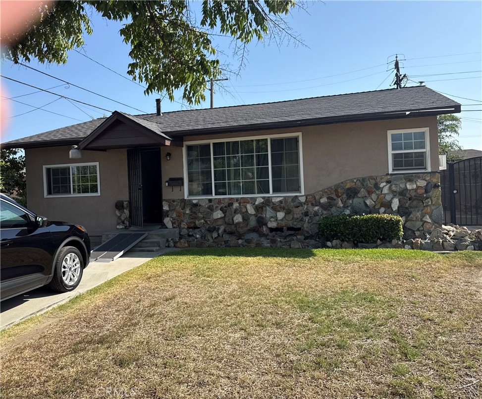 A property available for sale at 6156 Mckinley Avenue, South Gate, CA 90280.