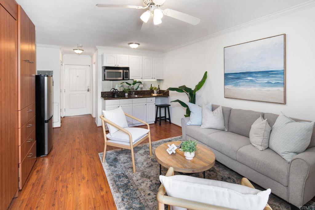 A property available for sale at 1021 Scott Street 130, Point Loma, CA 92106.